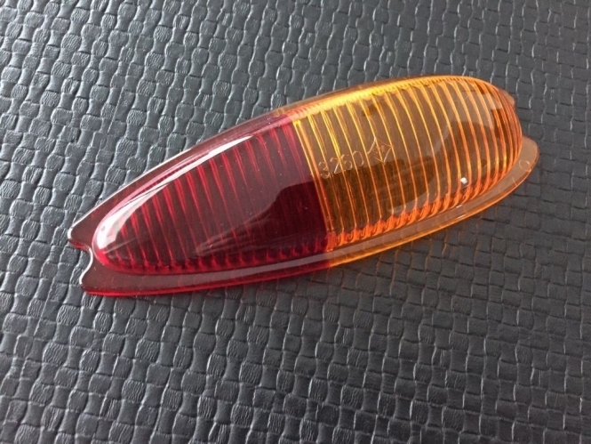 Lichtscheibe Rückleuchte Teardrop SWF -links- 